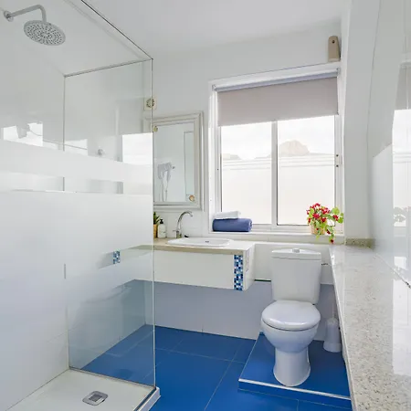 Neon Tenerife ホテル Guaza