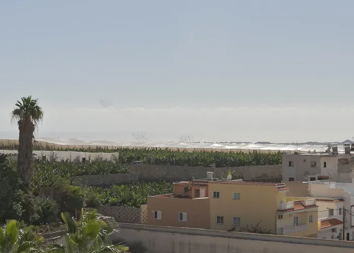 Neon Tenerife 2* Guaza